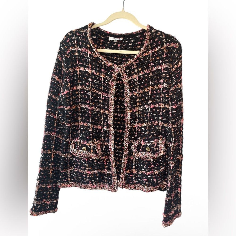Chic Black and Pink Women's Sweater